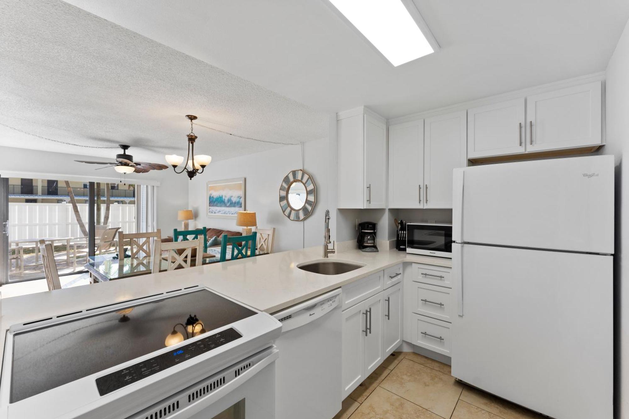 Chateau By The Sea Cocoa Beach Bagian luar foto