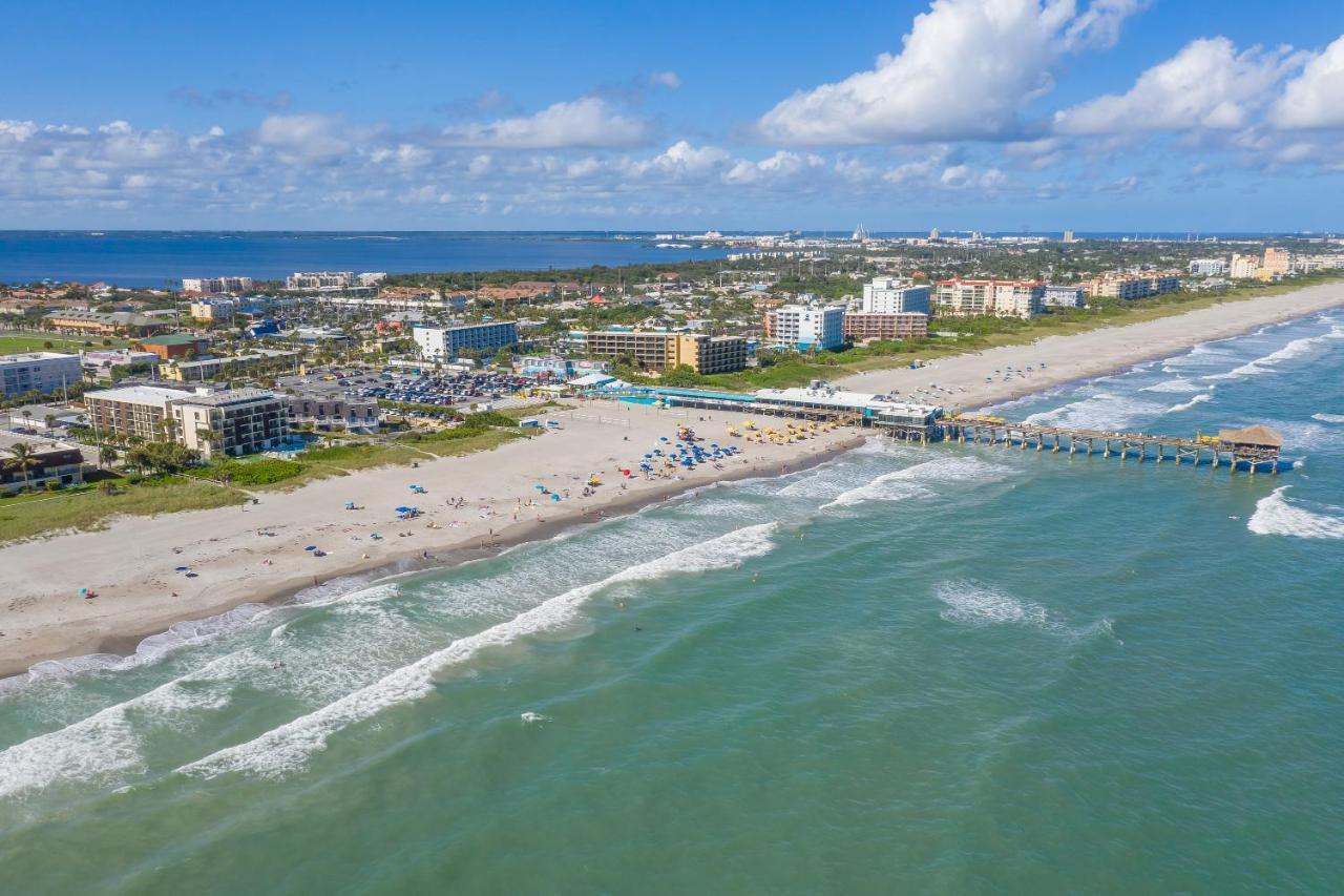 Chateau By The Sea Cocoa Beach Bagian luar foto